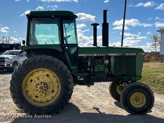 Image of John Deere 4440 equipment image 3