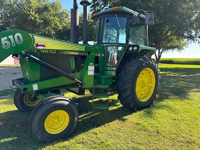 Image of John Deere 4440 equipment image 1