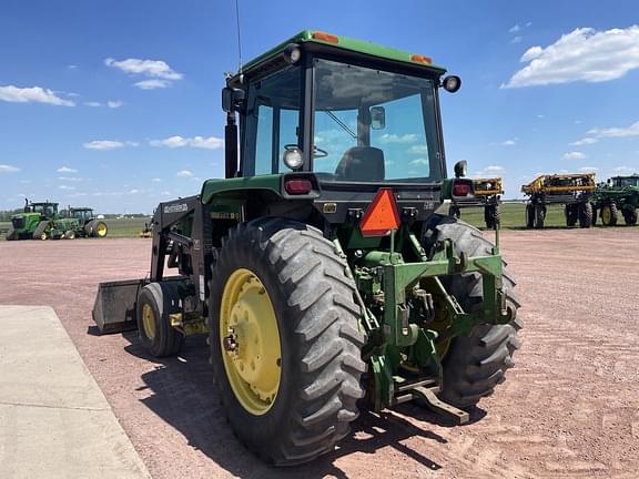 Image of John Deere 4640 equipment image 4
