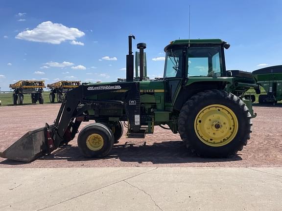Image of John Deere 4640 equipment image 3