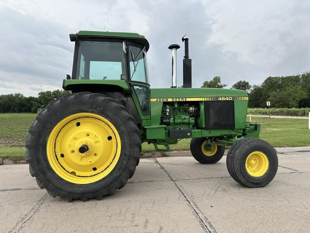 Image of John Deere 4640 equipment image 1