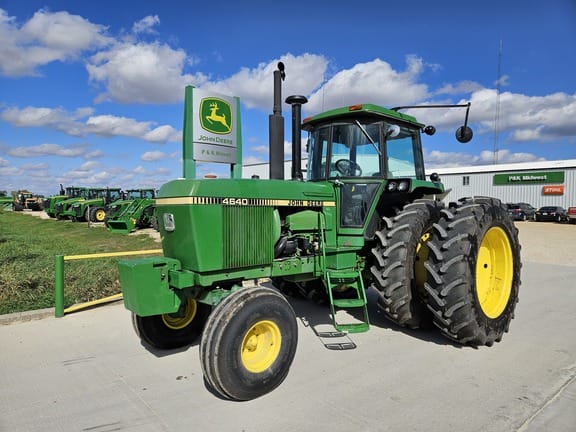 Main image John Deere 4640