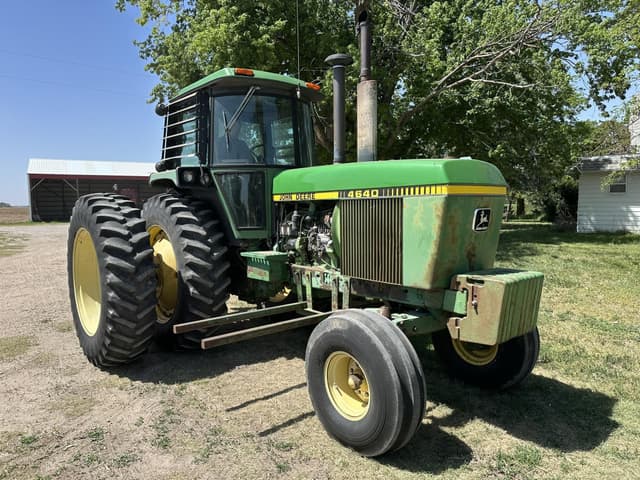 Image of John Deere 4640 equipment image 1