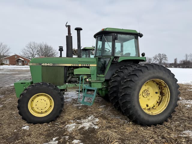 Image of John Deere 4640 equipment image 2