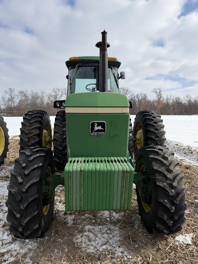 Image of John Deere 4640 equipment image 4