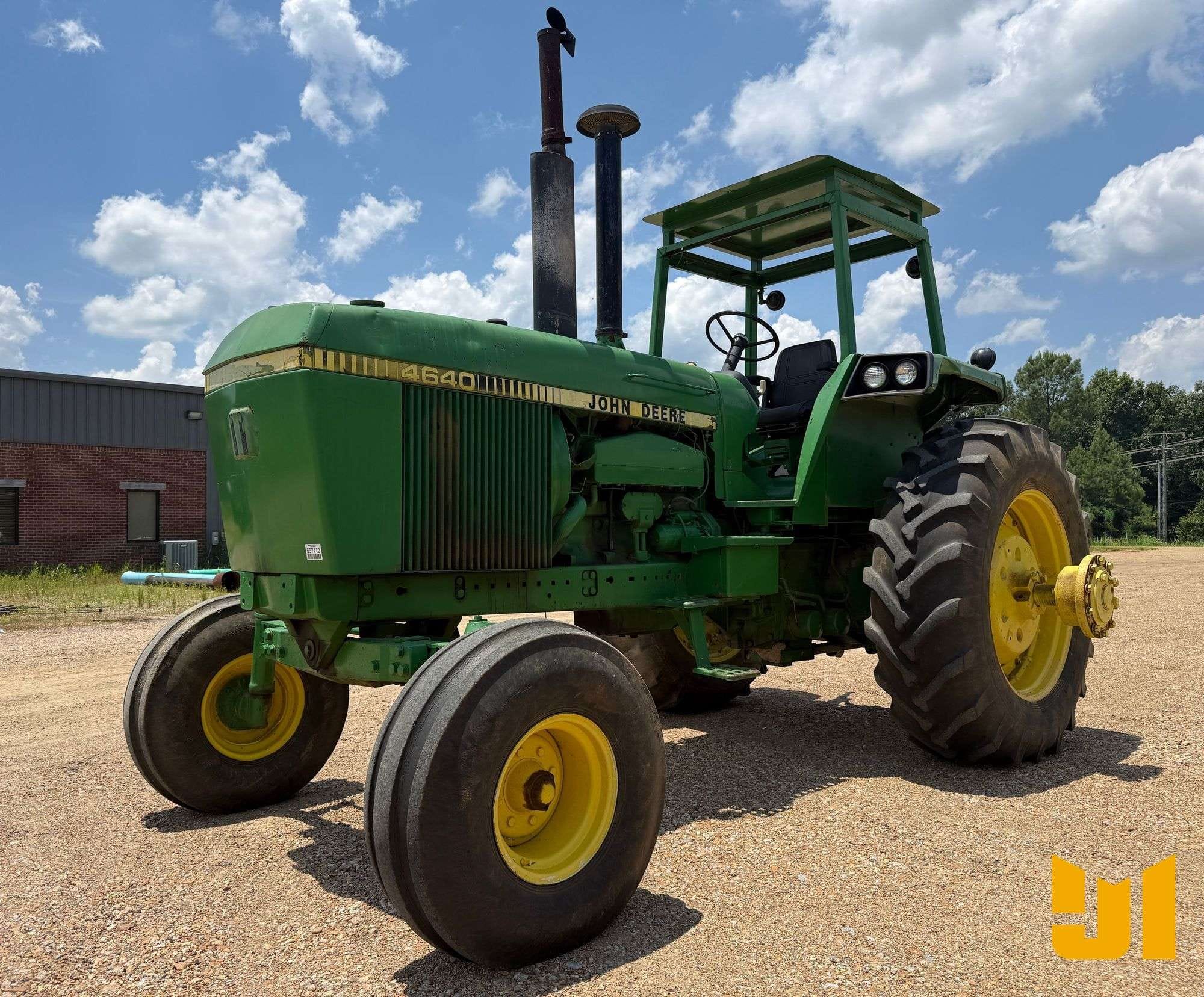 1981 John Deere 4640 Equipment Image0