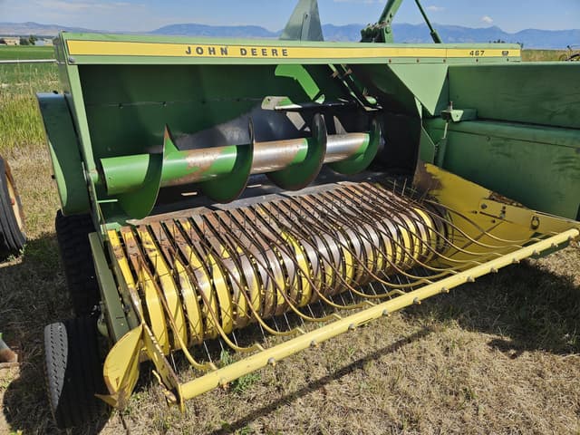 Image of John Deere 467 equipment image 1