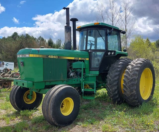 Image of John Deere 4840 equipment image 3