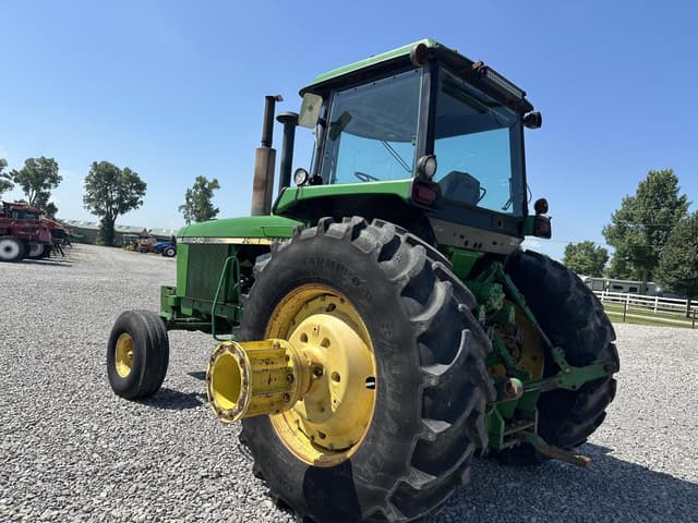 Image of John Deere 4840 equipment image 4