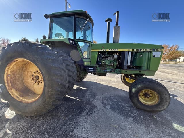 Image of John Deere 4840 equipment image 4