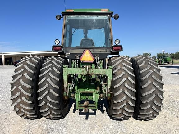 Image of John Deere 4840 equipment image 3