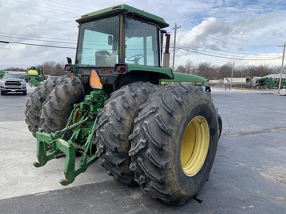 Image of John Deere 4840 equipment image 4