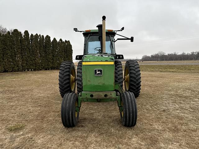 Image of John Deere 4840 equipment image 2