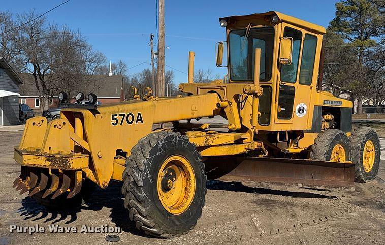 Image of John Deere 570A Primary image