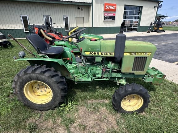 Image of John Deere 650 equipment image 1