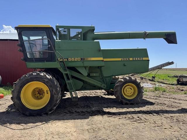 Image of John Deere 6620 Turbo equipment image 1