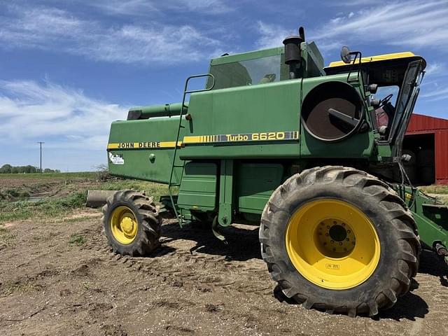 Image of John Deere 6620 Turbo equipment image 4