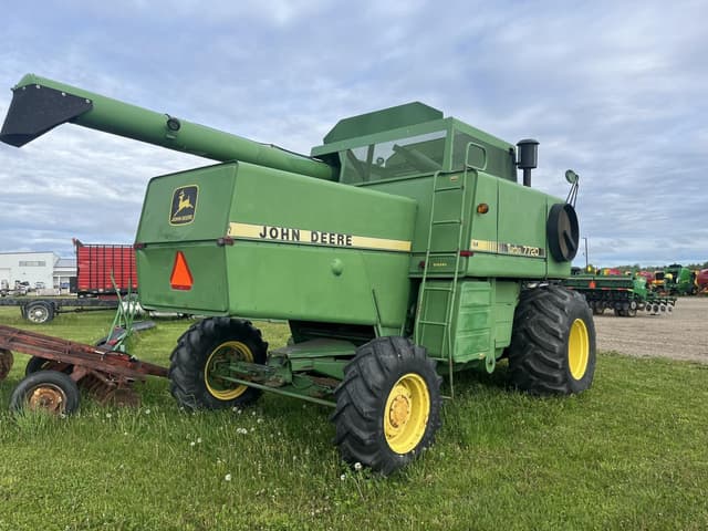 Image of John Deere Turbo 7720 equipment image 4