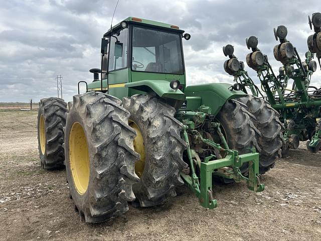 Image of John Deere 8640 equipment image 1