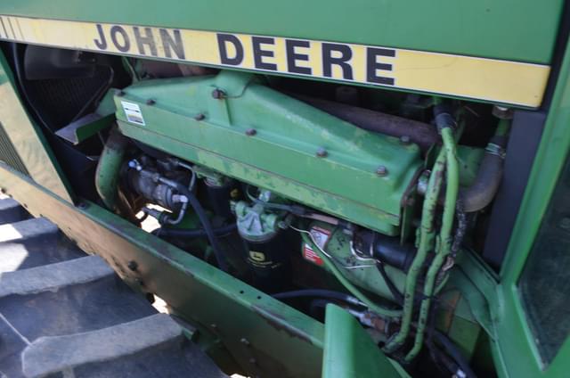 Image of John Deere 8640 equipment image 4