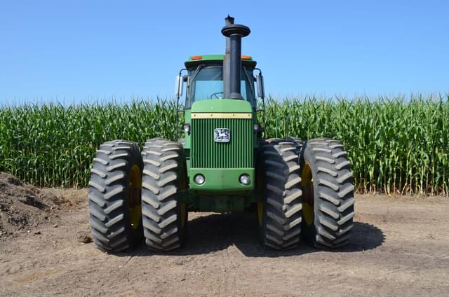 Image of John Deere 8640 equipment image 3