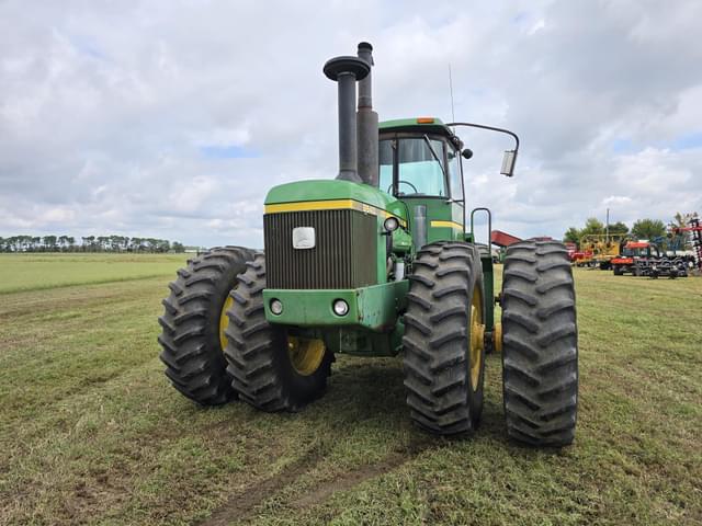 Image of John Deere 8640 equipment image 2