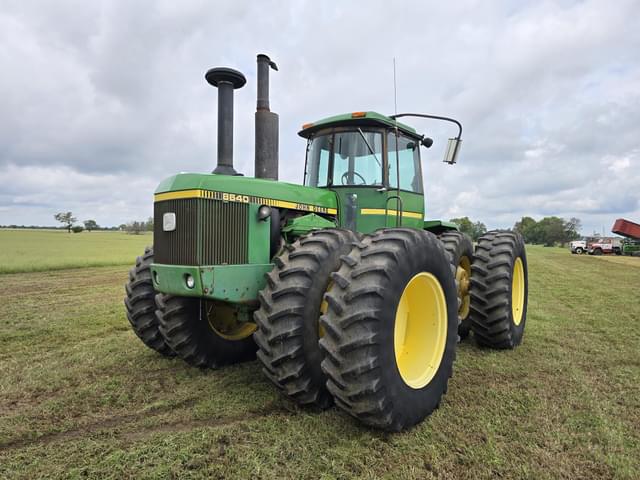 Image of John Deere 8640 equipment image 1