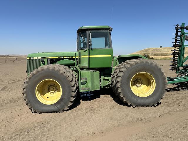 Image of John Deere 8640 equipment image 1