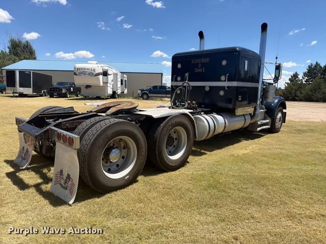 Image of Kenworth W900 equipment image 4