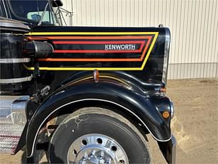 Main image Kenworth W900A 66