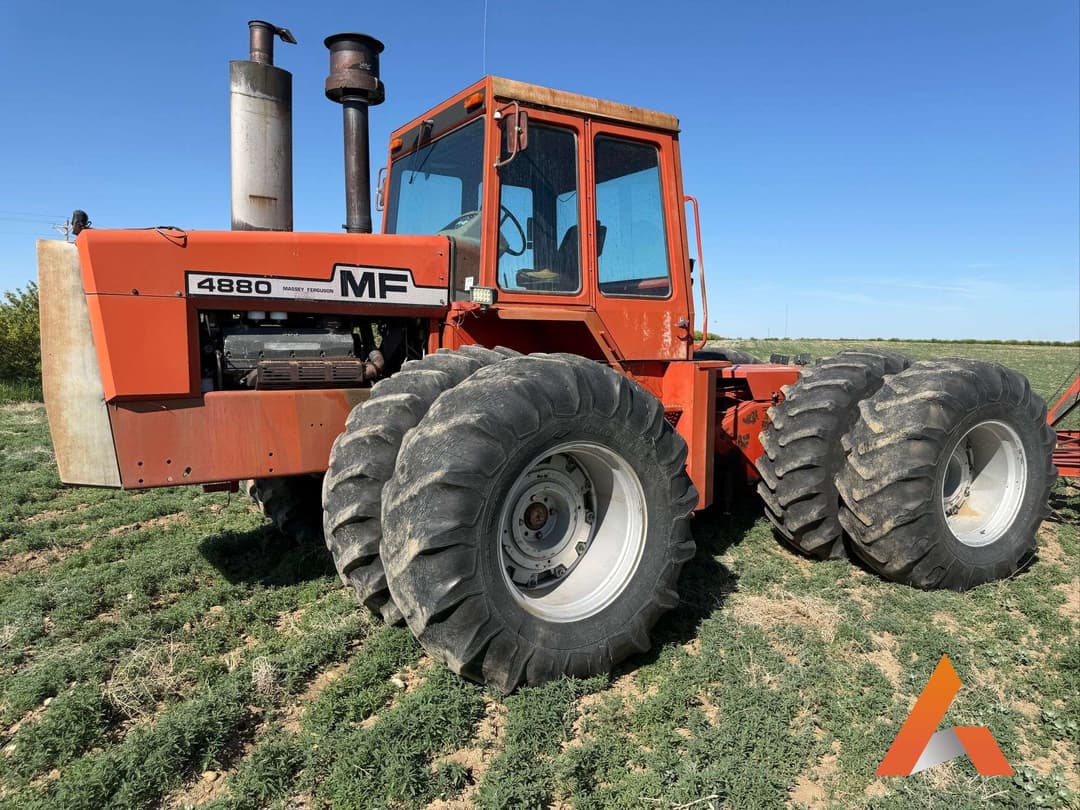 Image of Massey Ferguson 4880 Primary image