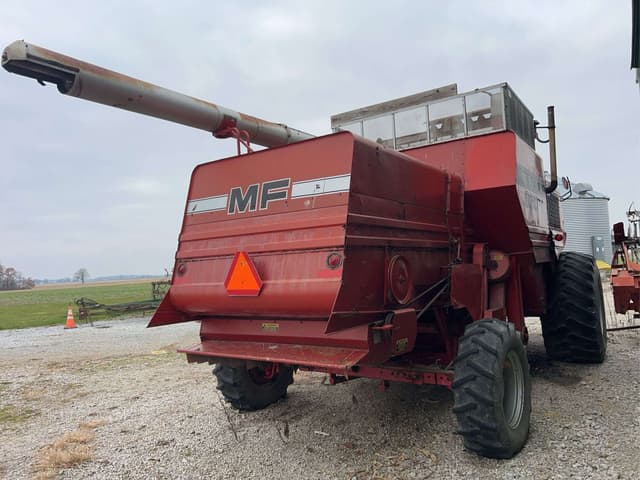 Image of Massey Ferguson 860 equipment image 4