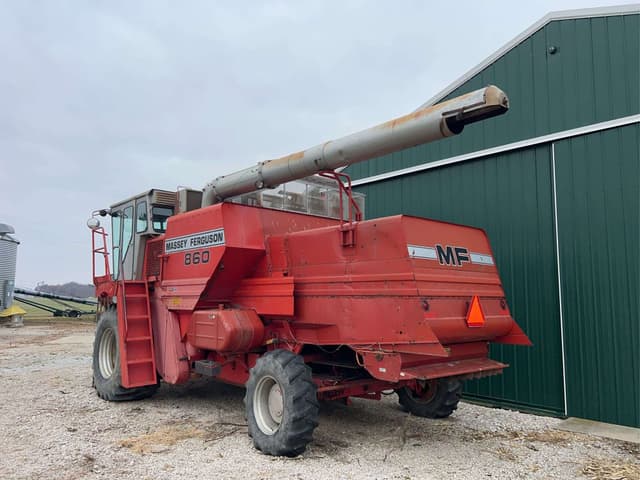 Image of Massey Ferguson 860 equipment image 2