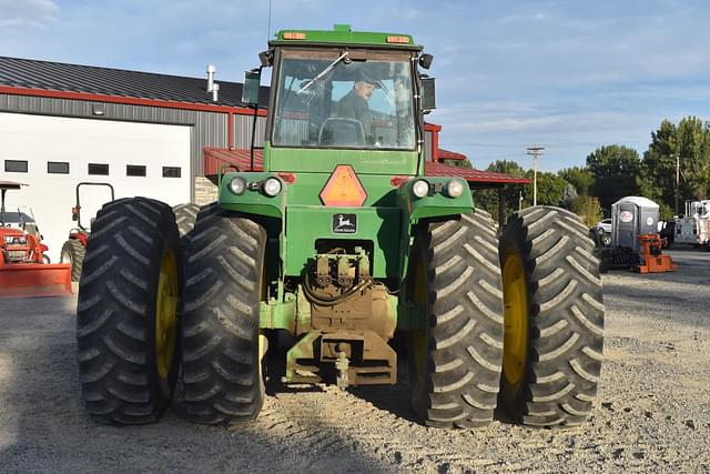 Image of John Deere 8640 equipment image 4