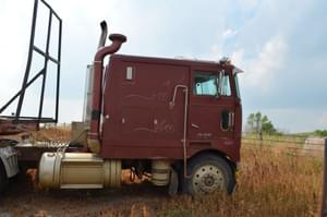 1981 Peterbilt 352 Image