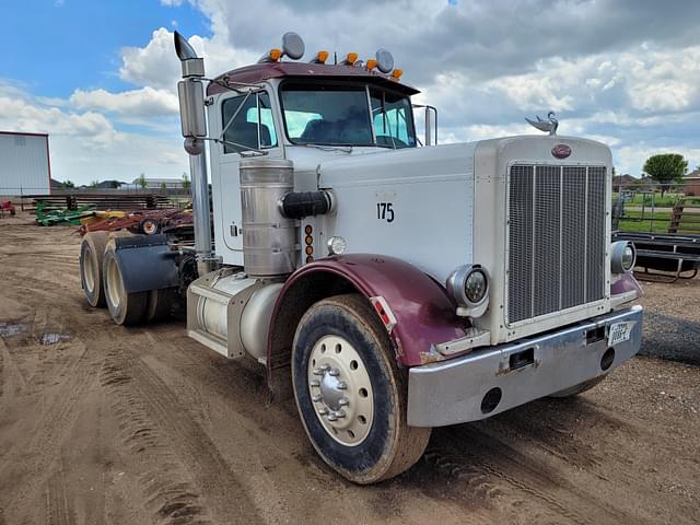 Image of Peterbilt 359 equipment image 1