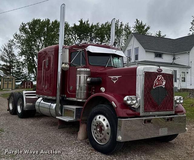 Image of Peterbilt 359 equipment image 2