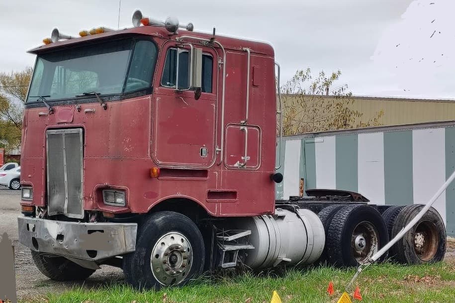 Image of Peterbilt Undetermined Primary image