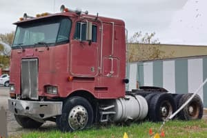 1981 Peterbilt Undetermined Image