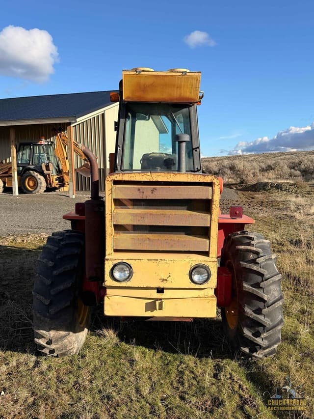 Image of Versatile 150 equipment image 2