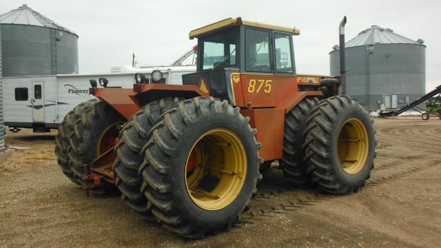 Image of Versatile 875 equipment image 4