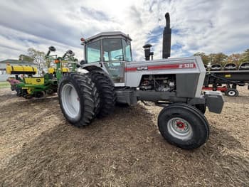 1981 White 2-135 Equipment Image0