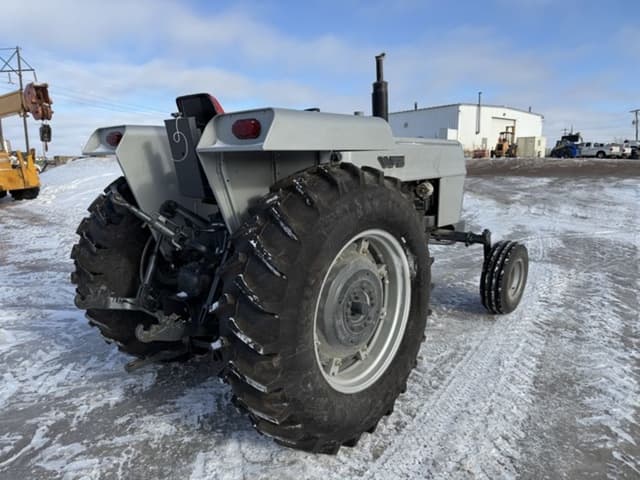 Image of White 2-70 equipment image 4