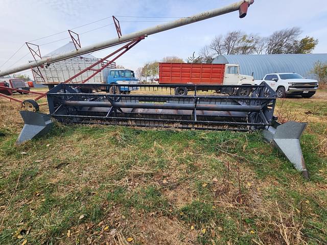 Image of Allis Chalmers 318 equipment image 1