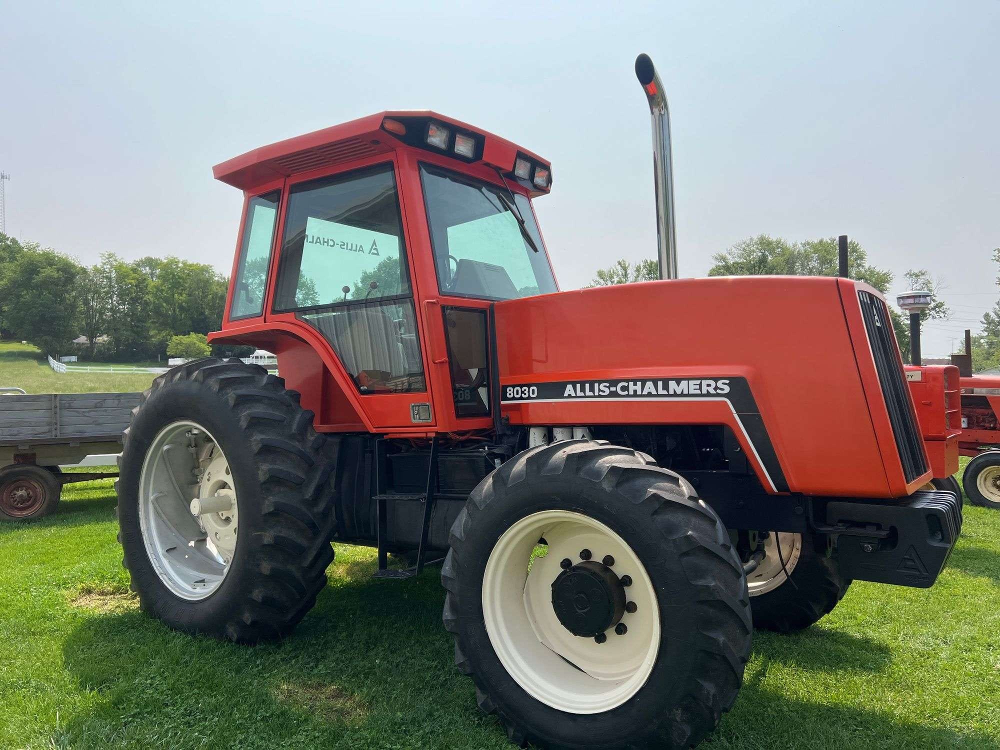 Main image Allis Chalmers 8030