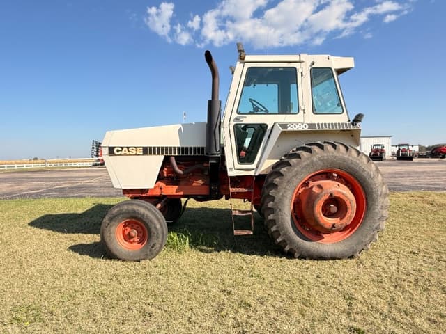 Image of Case 2090 equipment image 3