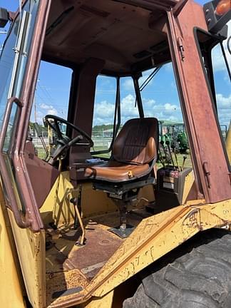 Main image Case 580E 12