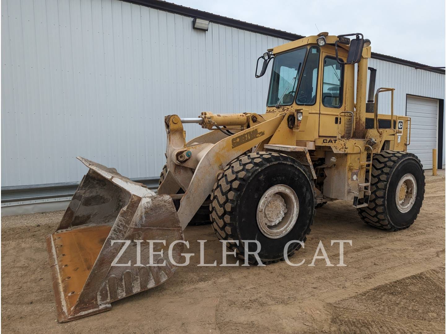 Main image Caterpillar 950
