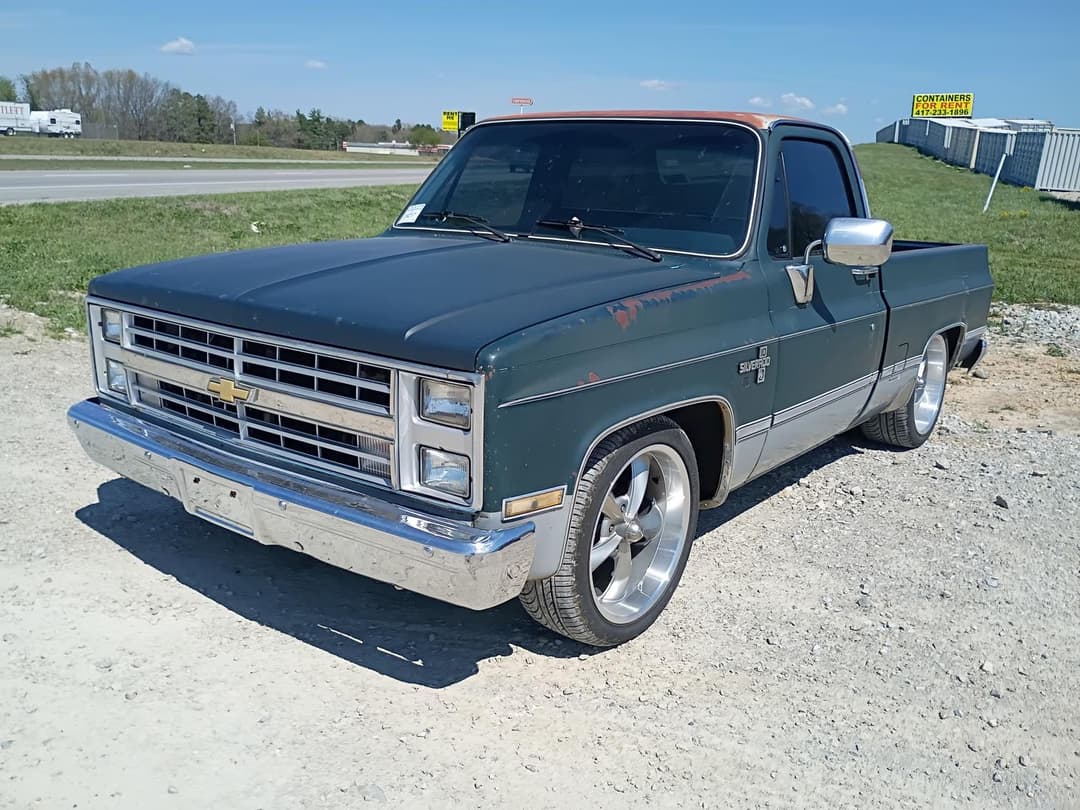 Image of Chevrolet Silverado 10 Primary image