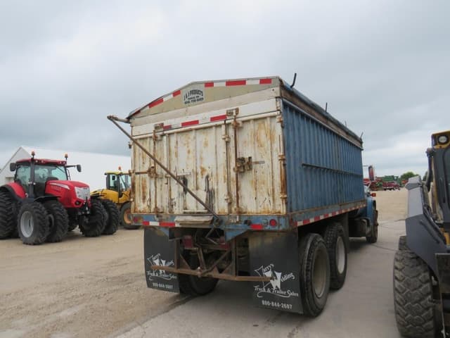 Image of Chevrolet D6500 equipment image 4